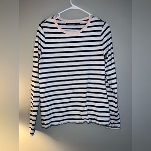 Women’s long sleeve